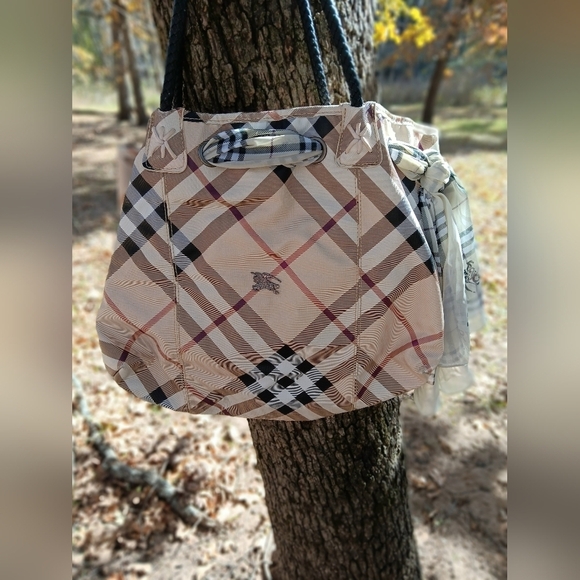 Super nice large tote - Picture 1 of 9